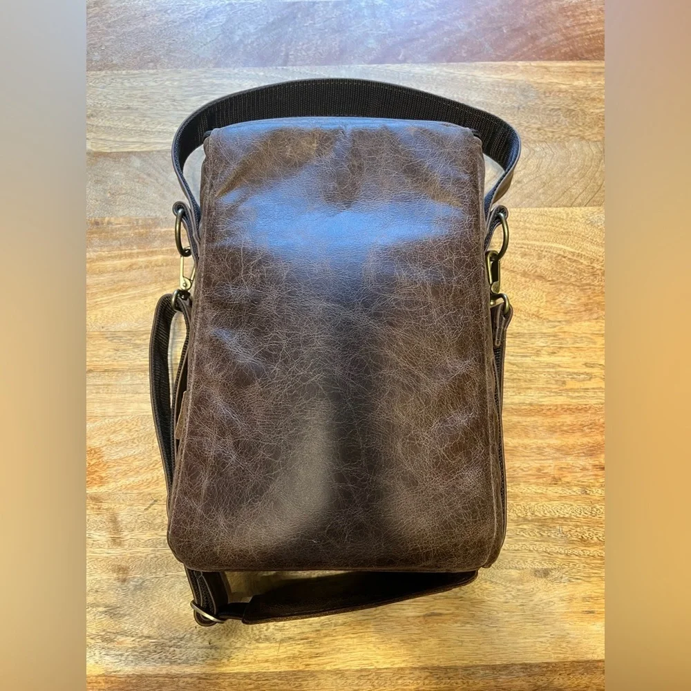 Brown Leather Crossbody Bag | Chill n Go 2 Bottle Carrier | Insulated | Brown